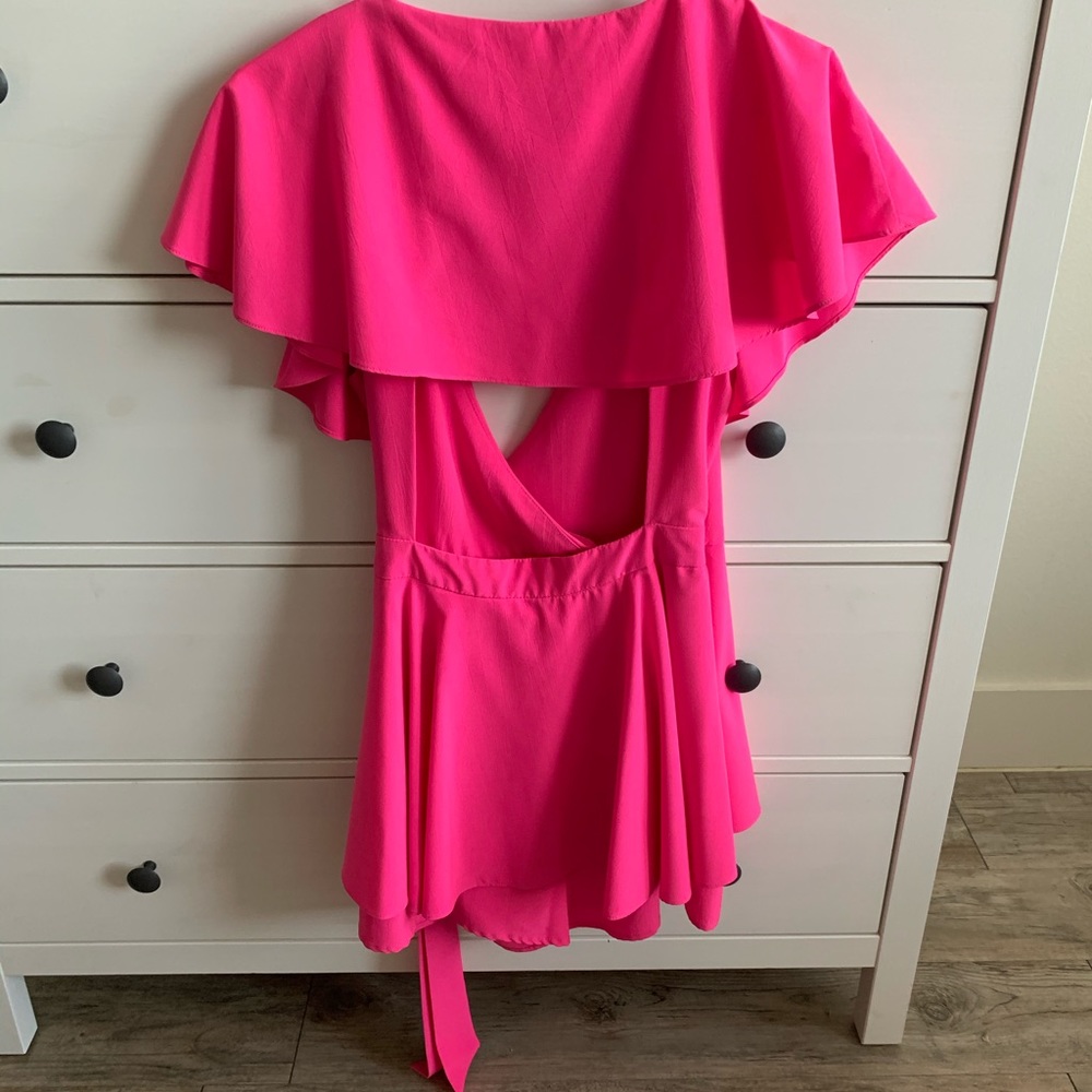 Pink romper - Picture 3 of 3